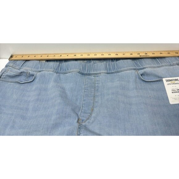 Levis Strauss Pull On Bermuda Women's Plus Size Jean Shorts 28/39W - Brand New - Picture 9 of 11